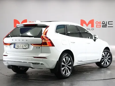 Volvo XC60 2025, 25845 км, за 33673.52 USD