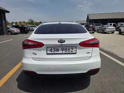 Kia K3 2013, 131533 км, за 3479.06 USD