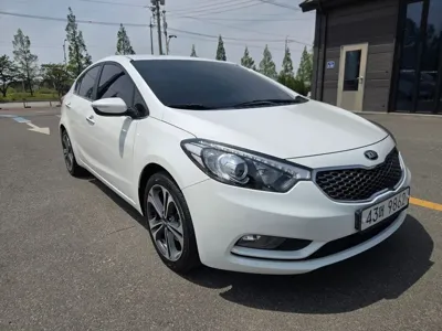 Kia K3 2013, 131533 км, за 3479.06 USD