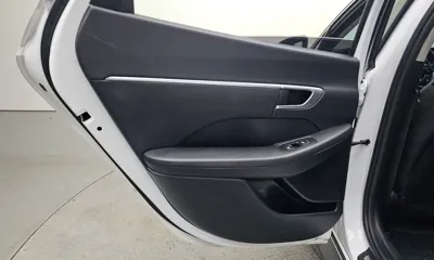 Hyundai Sonata 2021, 128239 км, за 10043.32 USD - фото 25