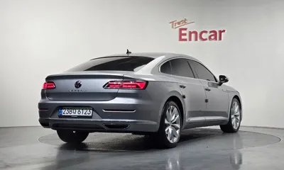 Volkswagen Arteon 2022, 52827 км, за 17178.72 USD