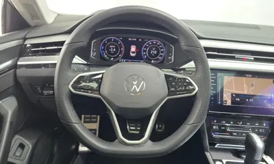 Volkswagen Arteon 2022, 52827 км, за 17178.72 USD - фото 13