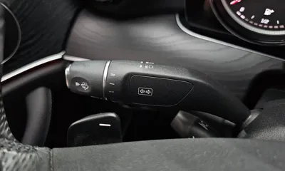 Mercedes-Benz E-Class 2017, 114834 км, за 11709.61 USD - фото 29