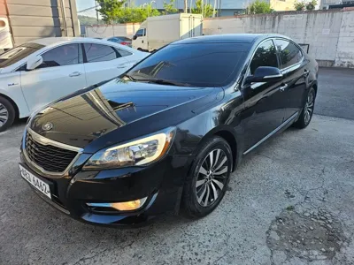 Kia K7 2012, 99218 км, за 3172.93 USD