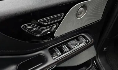Lincoln Aviator 2020, 54005 км, за 23640.3 USD - фото 16