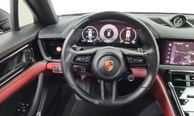Porsche Panamera 2024, 23762 км, за 109679.54 USD - фото 13