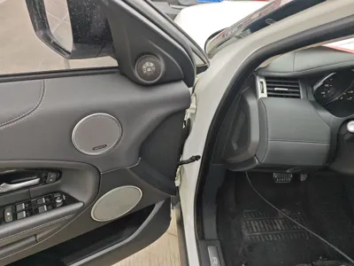 Land Rover Range Rover Evoque 2016, 163100 км, за 11948 USD - фото 21