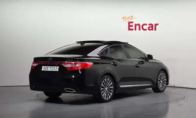 Hyundai Grandeur 2013, 131184 км, за 6082.97 USD