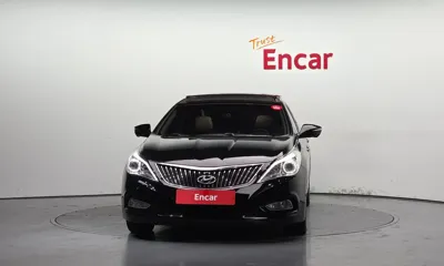 Hyundai Grandeur 2013, 131184 км, за 6082.97 USD