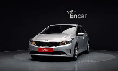 Kia K3 2017, 83994 км, за 3875.46 USD
