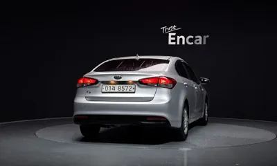 Kia K3 2017, 83994 км, за 3875.46 USD