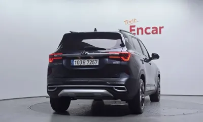 Kia Seltos 2022, 52951 км, за 14375.74 USD
