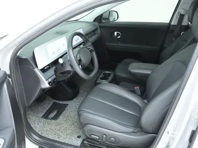 Hyundai Ioniq5 2023, 52760 км, за 6025.99 USD - фото 6
