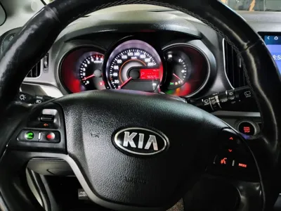Kia Ray 2015, 96927 км, за 4037.02 USD - фото 12