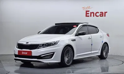 Kia K5 · 2011 год