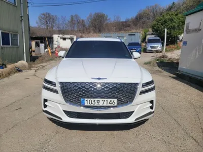 Genesis GV80 · 2023 год