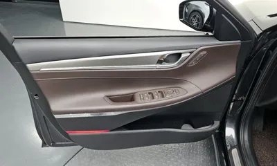 Hyundai Grandeur 2021, 60531 км, за 15885.52 USD - фото 24