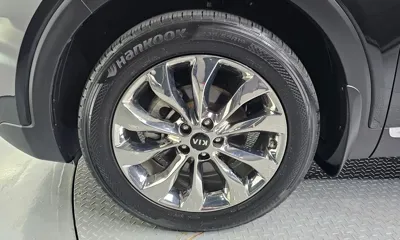 Kia Sorento 2019, 74843 км, за 12691.71 USD