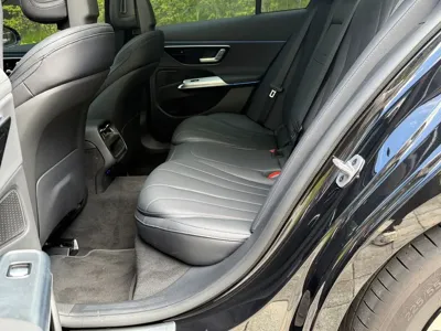 Mercedes-Benz E-Class 2025, 11794 км, за 38354.01 USD - фото 9