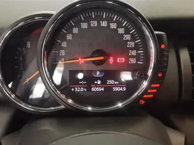 MINI MINI 2016, 60700 км, за 8323.01 USD - фото 14