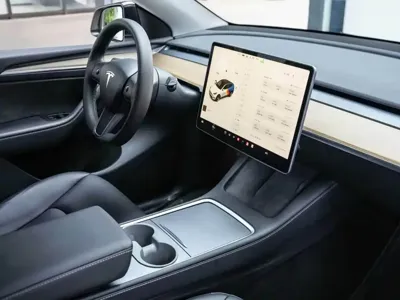 Tesla Model Y 2022, 61000 км, за 21289.37 USD