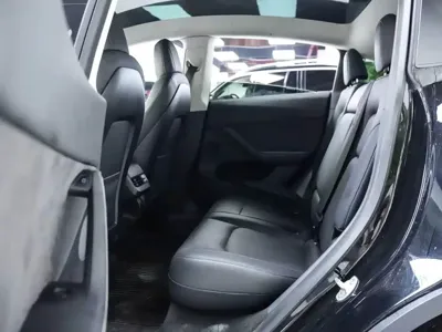 Tesla Model Y 2022, 61000 км, за 21289.37 USD - фото 7