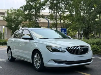 Buick Excelle 2015, 140000 км, за 2324.85 USD