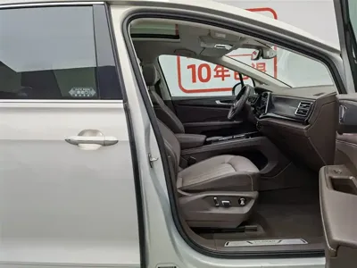 Volkswagen Viloran 2023, 104700 км, за 19996.67 USD - фото 23