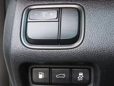 Kia K5 2019, 80037 км, за 7155.05 USD - фото 14