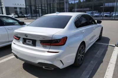 BMW 3 Series 2020, 3900 км, за 25224 USD - фото 6