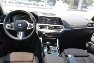 BMW 3 Series 2020, 3900 км, за 25224 USD - фото 12