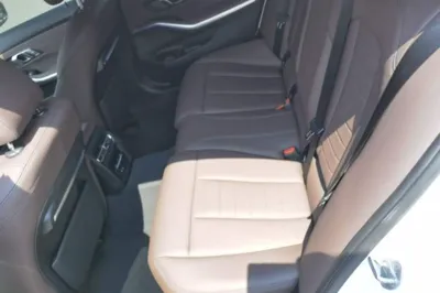 BMW 3 Series 2020, 3900 км, за 25224 USD - фото 20