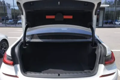 BMW 3 Series 2020, 3900 км, за 25224 USD - фото 22