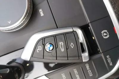 BMW 3 Series 2020, 3900 км, за 25224 USD - фото 23