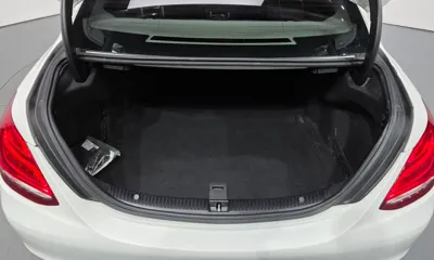 Mercedes-Benz C-Class 2017, 138685 км, за 8403.91 USD - фото 17