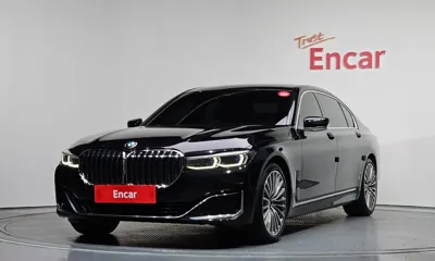 BMW 7-Series · 2021 год