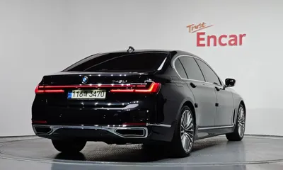 BMW 7-Series 2021, 121080 км, за 34621.73 USD