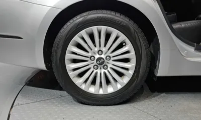 Kia K7 2014, 198428 км, за 2927.4 USD