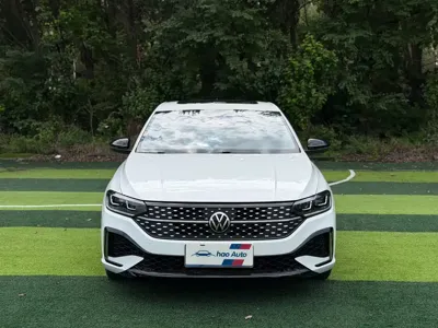 Volkswagen Lavida 2022, 34700 км, за 13176.04 USD