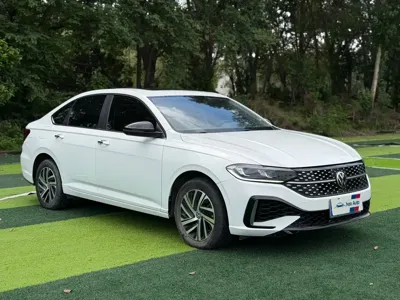 Volkswagen Lavida 2022, 34700 км, за 13176.04 USD