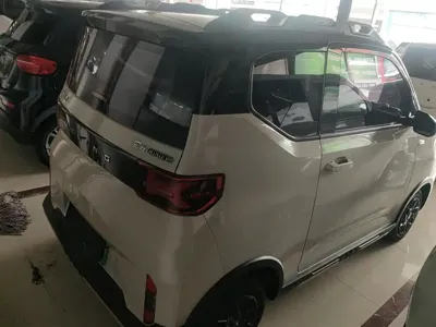Wuling MINIEV 2023, 33600 км, за 4131.66 USD