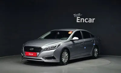 Hyundai Sonata · 2015 год