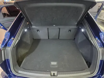 Audi Q4 e-tron 2023, 21500 км, за 27569.91 USD - фото 18