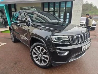Jeep Cherokee 2018, 102000 км, за 10927.14 USD