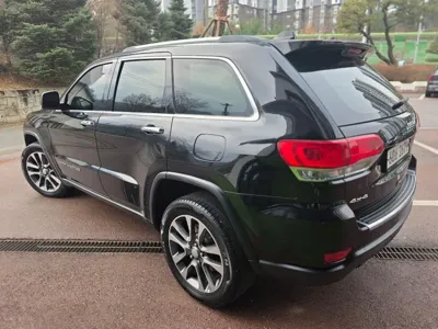 Jeep Cherokee 2018, 102000 км, за 10927.14 USD
