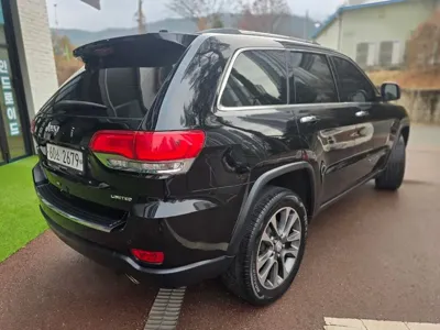 Jeep Cherokee 2018, 102000 км, за 10927.14 USD - фото 6