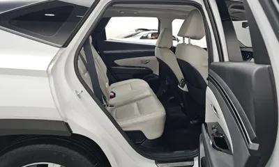 Hyundai Tucson 2022, 50142 км, за 19028.74 USD - фото 12