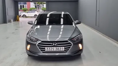 Hyundai Avante 2018, 116596 км, за 4299.68 USD