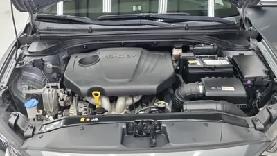 Hyundai Avante 2018, 116596 км, за 4297.71 USD - фото 6