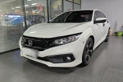 Honda Civic · 2019 год